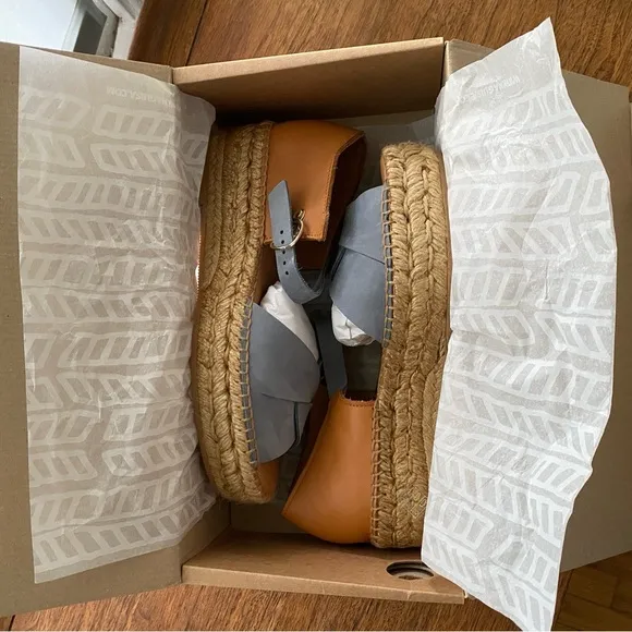 Naguisa Bail Flatform Espadrilles