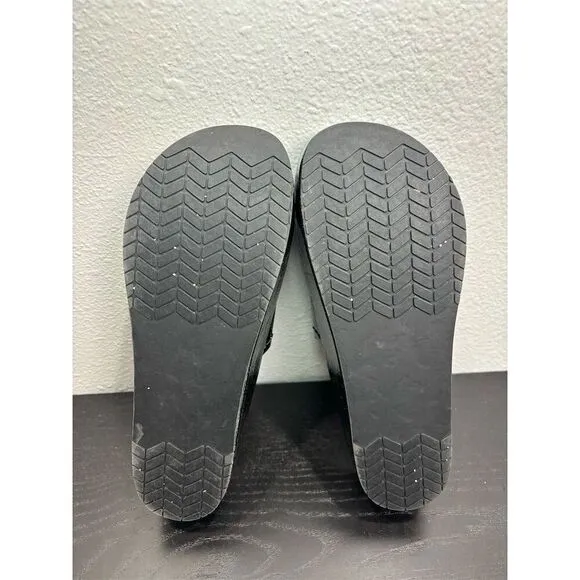 Naked Feet Reno Women's‎ Black Patent Platform Slide Sandals Size 6.5M