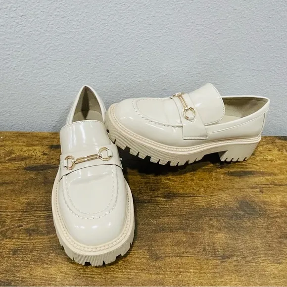 Nasty Gal Patent Leather Buckle Detail Loafers Womens Size 9.5 Chunky Bratz Shoe