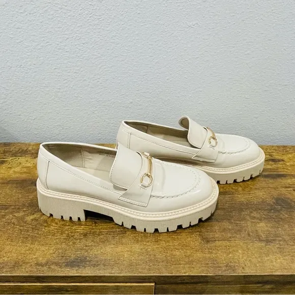 Nasty Gal Patent Leather Buckle Detail Loafers Womens Size 9.5 Chunky Bratz Shoe