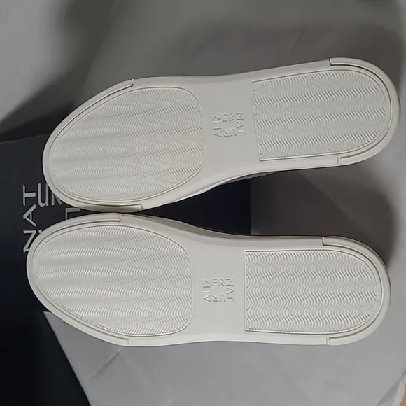 Naturalizer Brogan Slip On Sneakers NIB 7
