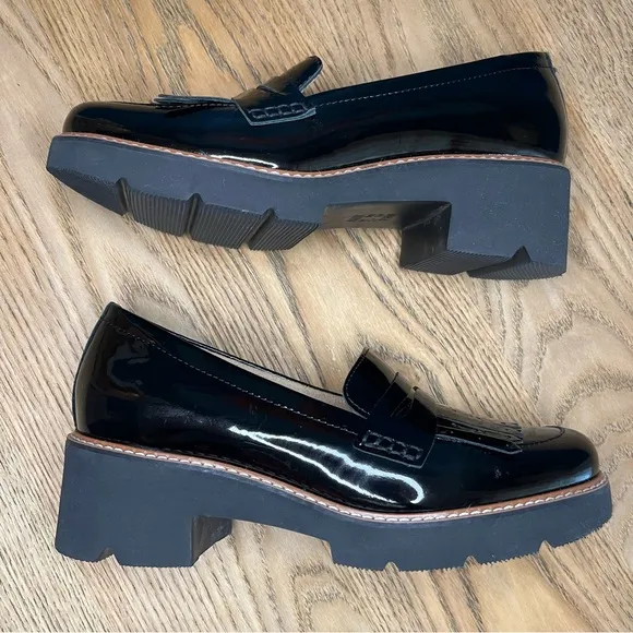 Naturalizer Darcy Lug Sole Penny Loafers Black Patent Chunky Platform Women’s 7