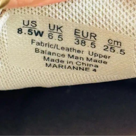 Naturalizer Marianne 4 Sneakers White Silver 8.5W