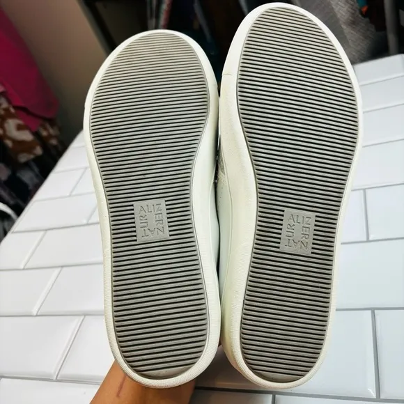 Naturalizer Marianne 4 Sneakers White Silver 8.5W