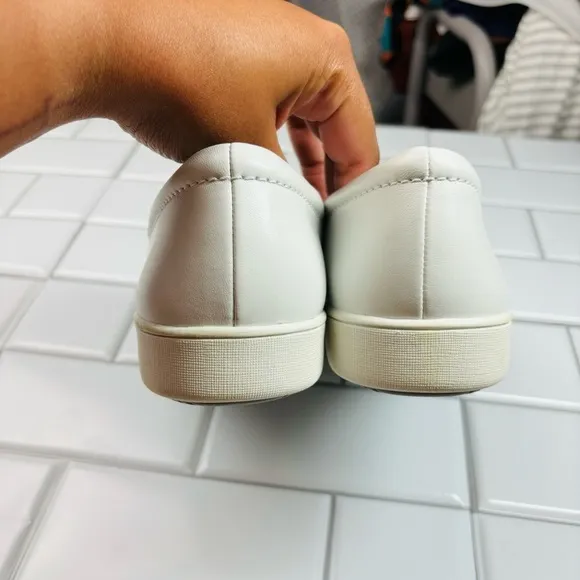 Naturalizer Marianne 4 Sneakers White Silver 8.5W