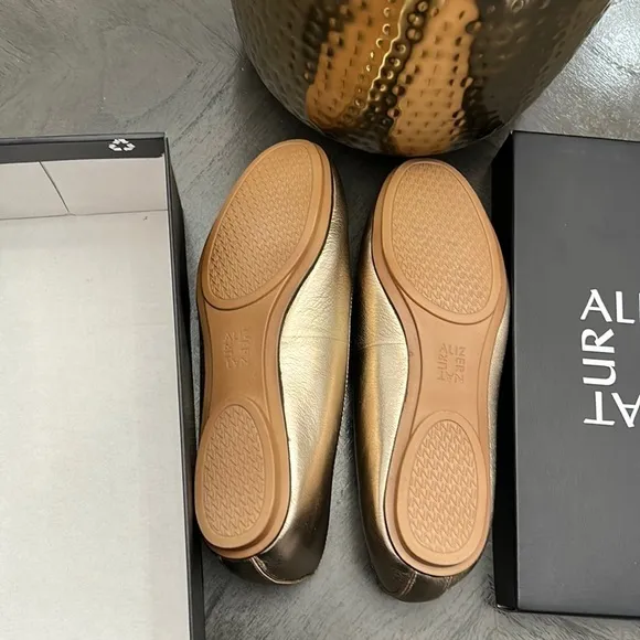 NATURALIZER Maxwell Flats