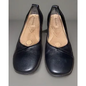 Naturalizer Womens 8.5WW Slim Creston Leather Loafers Ballet Flats Black New