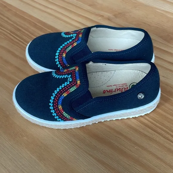 Naturino Kids Navy Blue Embroidered Slip On Sneakers