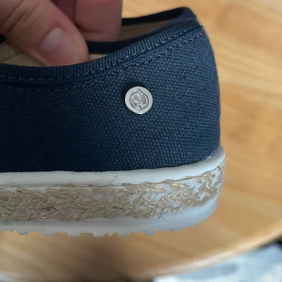 Naturino Kids Navy Blue Embroidered Slip On Sneakers