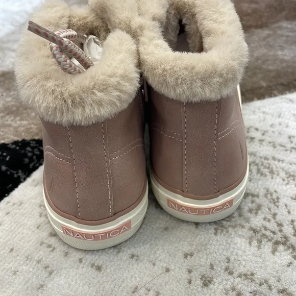 Nautica furry lined boots