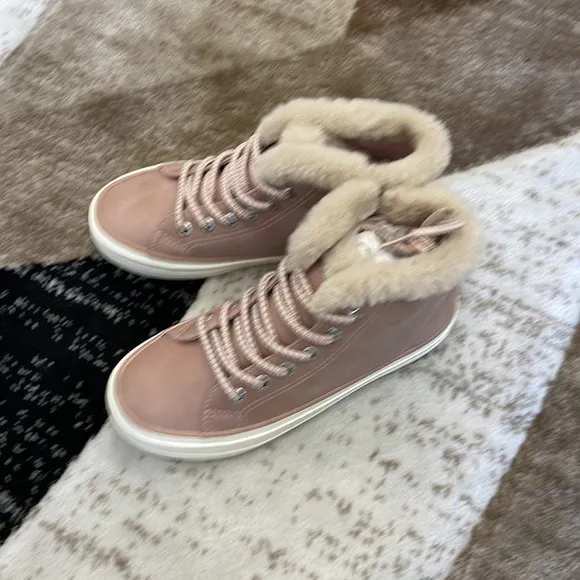 Nautica furry lined boots
