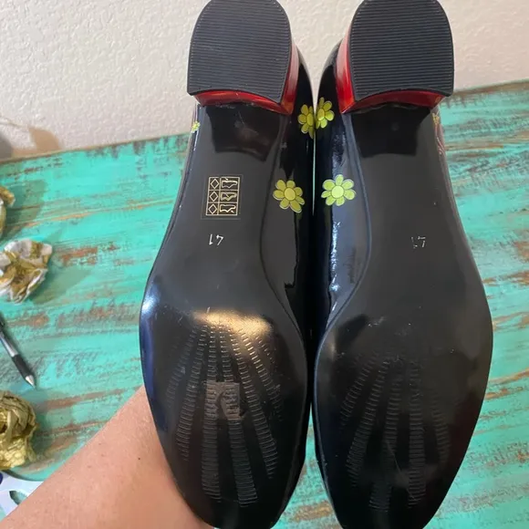 Neefs Vegan Leather Heart Loafers