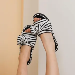 Neiman Marcus ULTRAIDEAS Women's Zebra Slippers