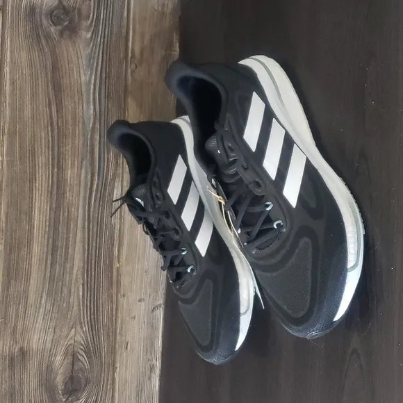New Adidas Supernova Black White Running Sneakers