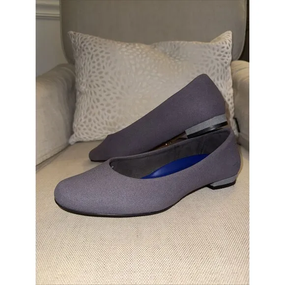 New! Antonia Saint NY Women’s Sz 9 Ballet  Flat Rounded Toe Comfort Insole Shoes