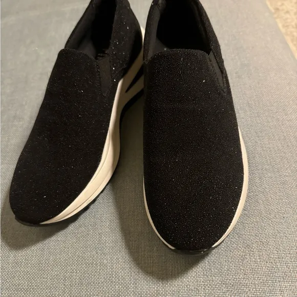 NEW AQUATALIA LEOLA SNEAKERS 9