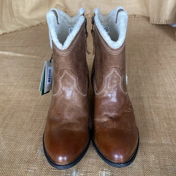 NEW Ariat Darlin Fleece Lined Sandstorm Leather Cowboy Boots