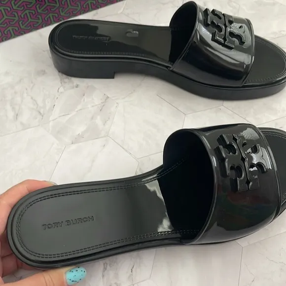New, Authentic Tory Burch Black Jelly Slides Slippers Flip Flops Eleanor 9 or 10