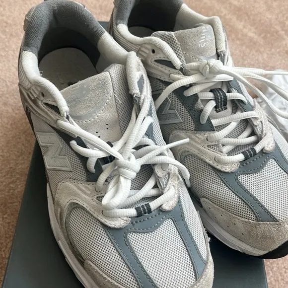 New Balance 530 Sneakers