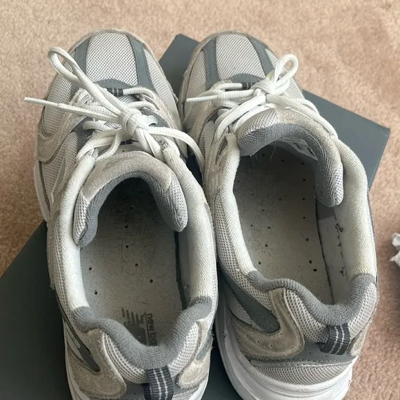 New Balance 530 Sneakers