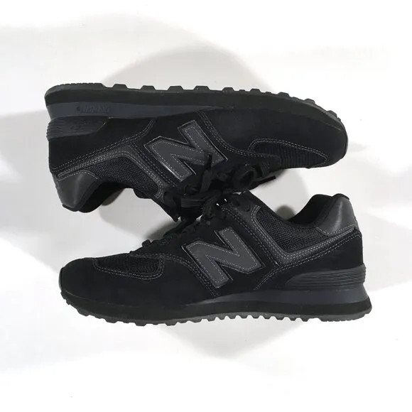 New Balance 574 Sneakers Mens Size 9 EUR 42.5 Black Suede ML574EVE