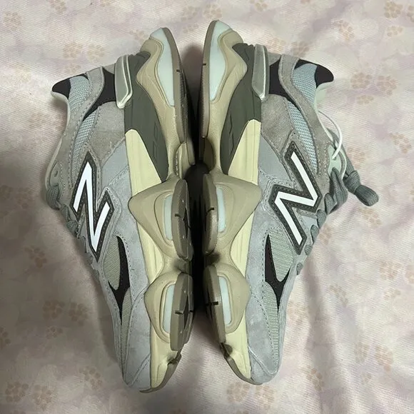 New Balance 9060 Moon Rock Sneakers