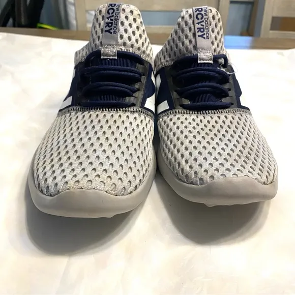 New Balance RCVRY v2 training mesh sneakers gray navy SZ 10 NWOT