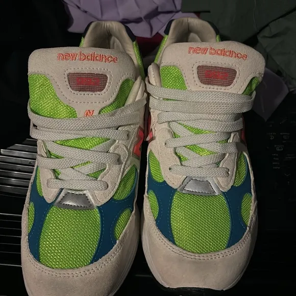 New Balance  White Neon Sneakers 👟