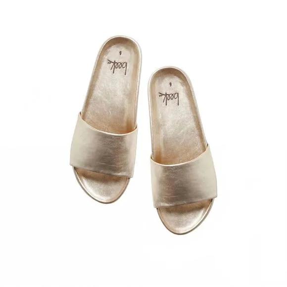 NEW BEEK gallito women's slide in platinum