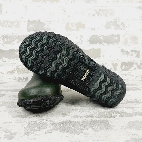 New Bogs Basin Waterproof Rubber Green Chelsea Ankle Boots W388