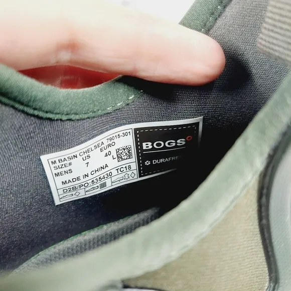 New Bogs Basin Waterproof Rubber Green Chelsea Ankle Boots W388