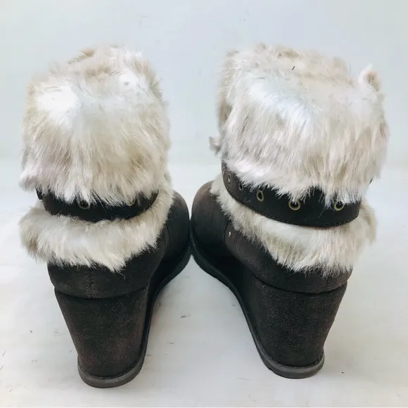 New Caterpillar (Cat) Faux Fur Lined Suede Ankle Boots
