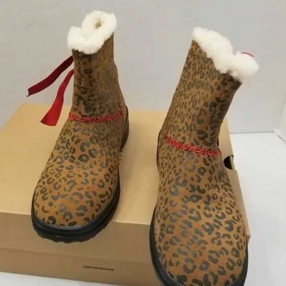 New Chestnut Short Classic Boot I Love❤ UGG Animal Print Leopard Cheetah 1006213