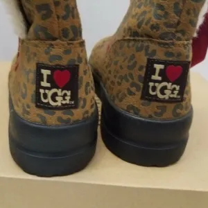 New Chestnut Short Classic Boot I Love❤ UGG Animal Print Leopard Cheetah 1006213