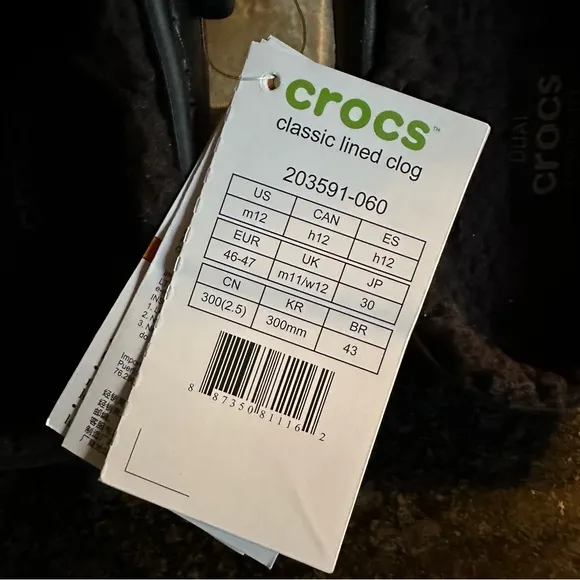 NEW Crocs Men’s Black Classic Lined Clog Fur Fuzzy Inside Slides Warm Clogs 12M