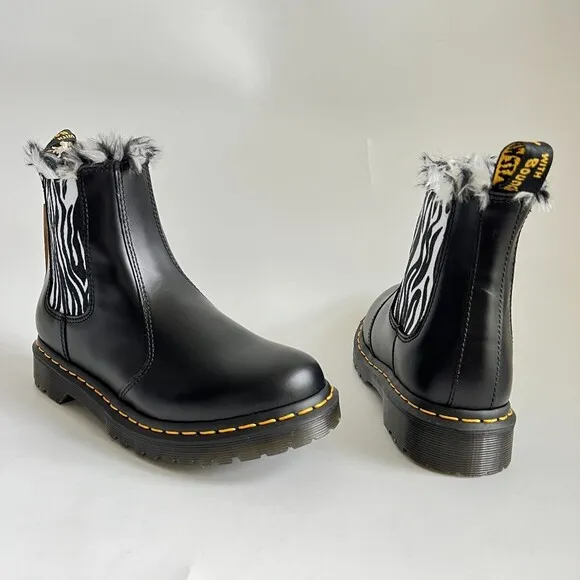 New Dr. Martens Bootie 8M Black Leonore Faux Fur Lined Chelsea Boots