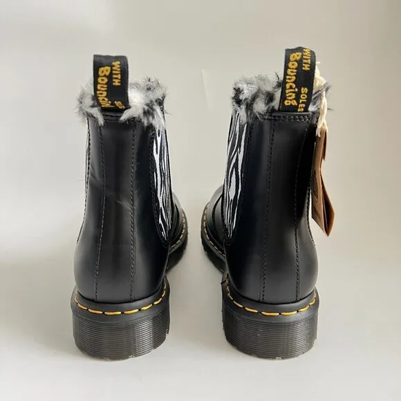 New Dr. Martens Bootie 8M Black Leonore Faux Fur Lined Chelsea Boots