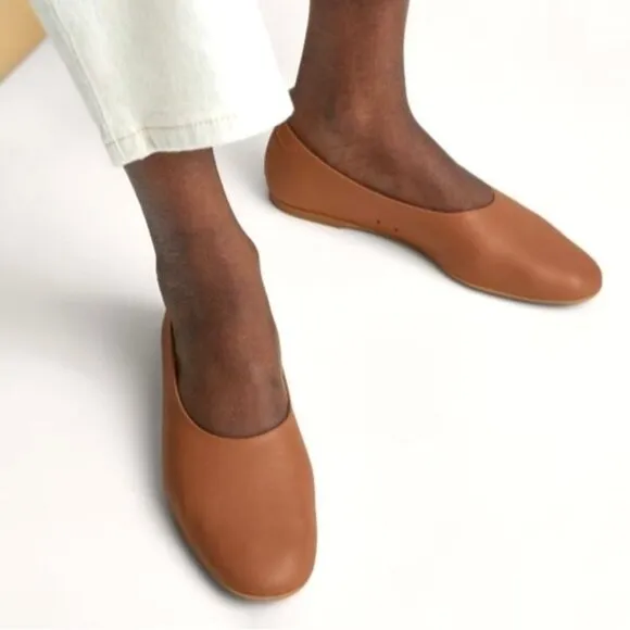 NEW Everlane The Day Glove Italian Leather Flats in Toasted Almond, Size 8