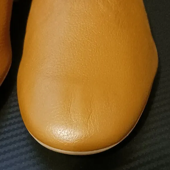 NEW Everlane The Day Glove Italian Leather Flats in Toasted Almond, Size 8