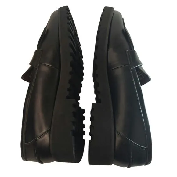 New faux leather Black tassel loafers sz 11