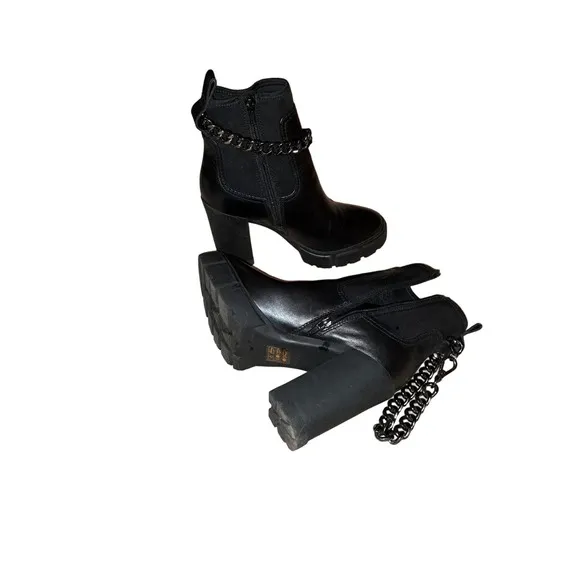 New-GORGEOUS AND SASSY! Aldo Bolder Ankle Chain Platform Boots Sz 8