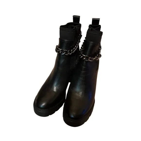 New-GORGEOUS AND SASSY! Aldo Bolder Ankle Chain Platform Boots Sz 8