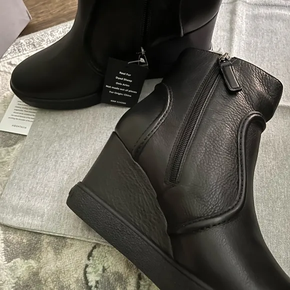 New in box! High end Aquatalia blk leather wedge boot sz 11- dropped firm price