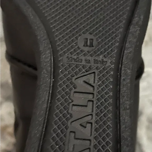 New in box! High end Aquatalia blk leather wedge boot sz 11- dropped firm price
