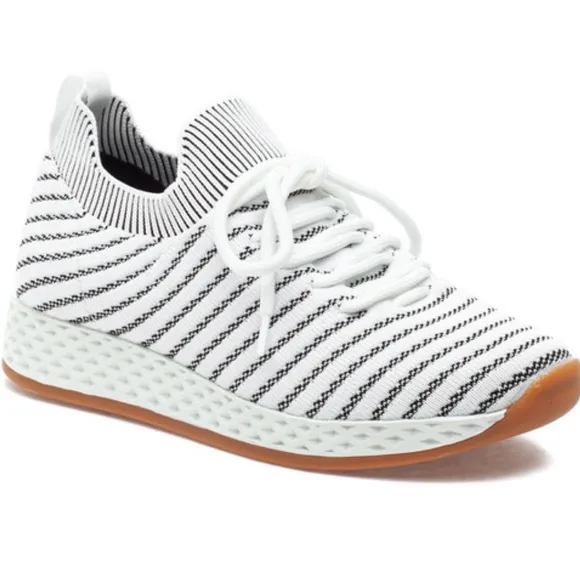 New in box J slides Sport 2 tone knit sneakers, black and white
