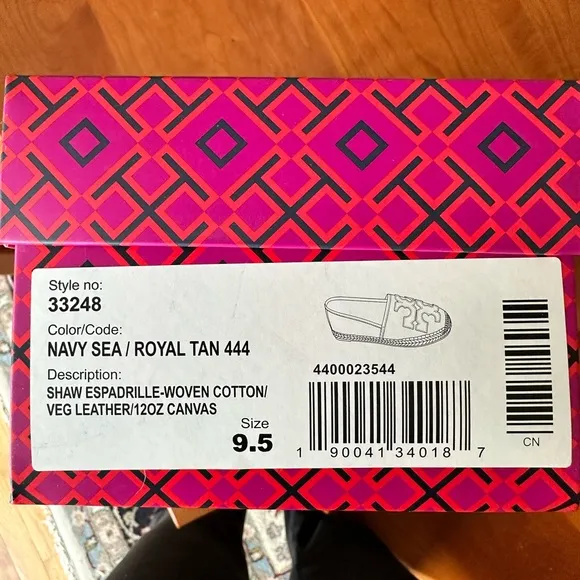 NEW in box!!  TORY BURCH Espadrille. Gorgeous. Preppy. Nautical Vibe  9.5.