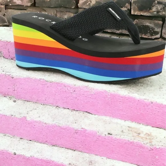 New In! Rocket Dog Multicolor Rainbow Ultra Platform Wedge Sandal