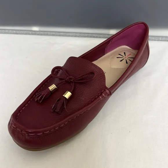 New Isaac Mizrahi Live Red/Gold Bow Front with Tassels Leather Moccasins 7M