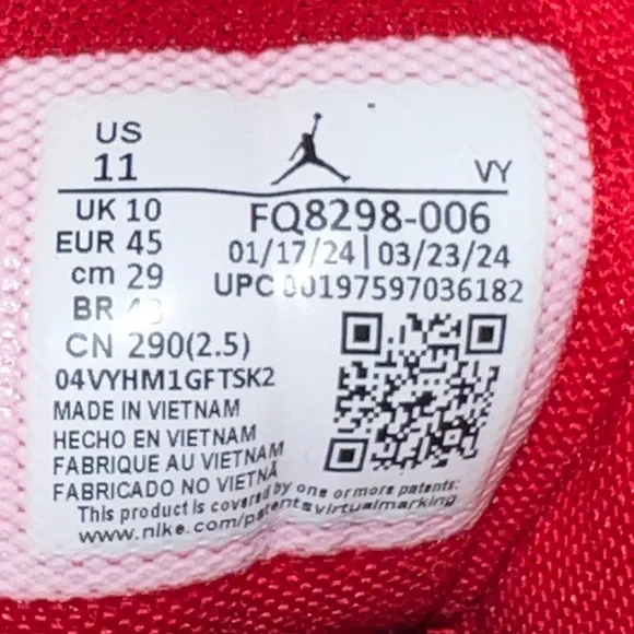 NEW - Jordan Max Aura 6