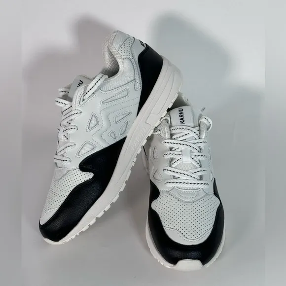 New Karhu Legacy 96 Sneakers